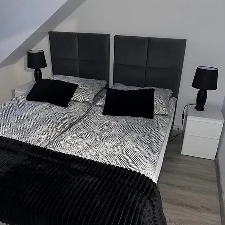 Na Wzgorzu Apartment Insko